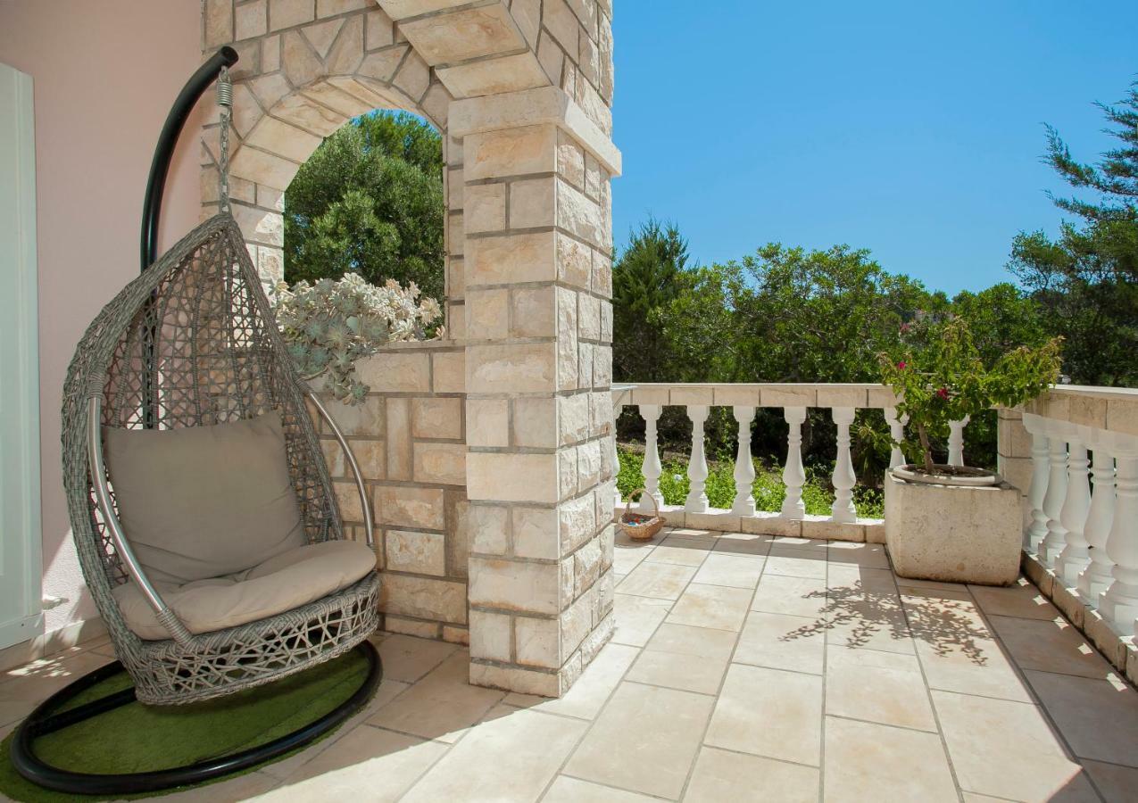 Waterfront Villa With Pool Vela Luka Zewnętrze zdjęcie